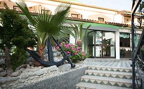 Hotel Marinella