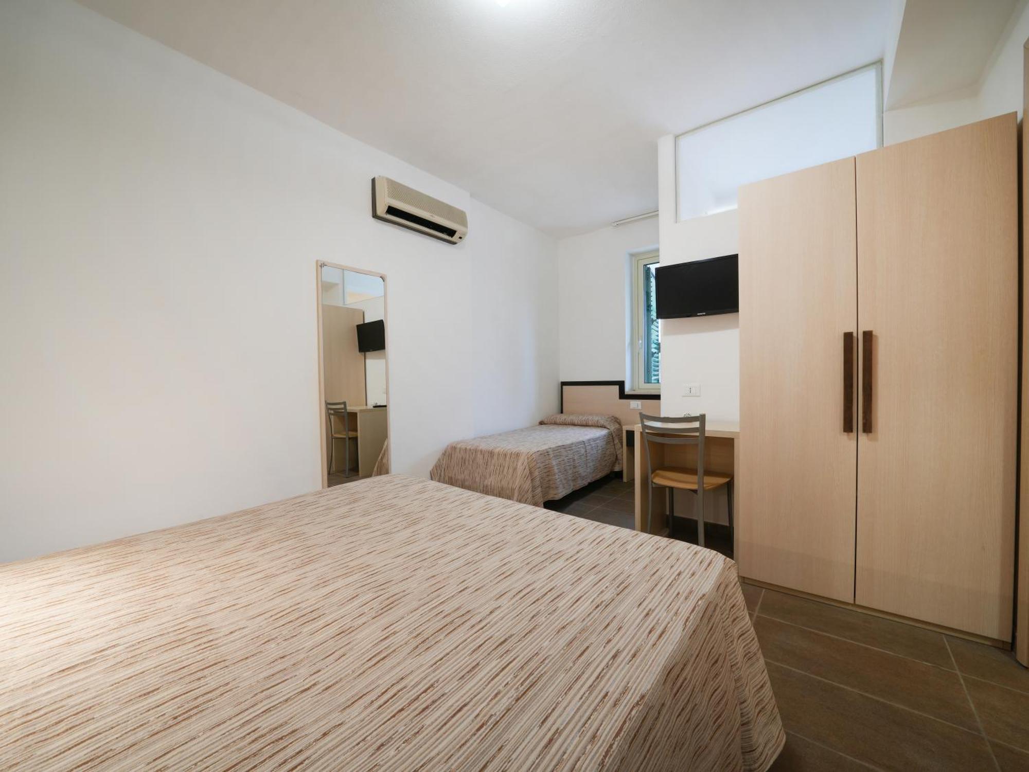Hotel Marinella Capo Vaticano Esterno foto