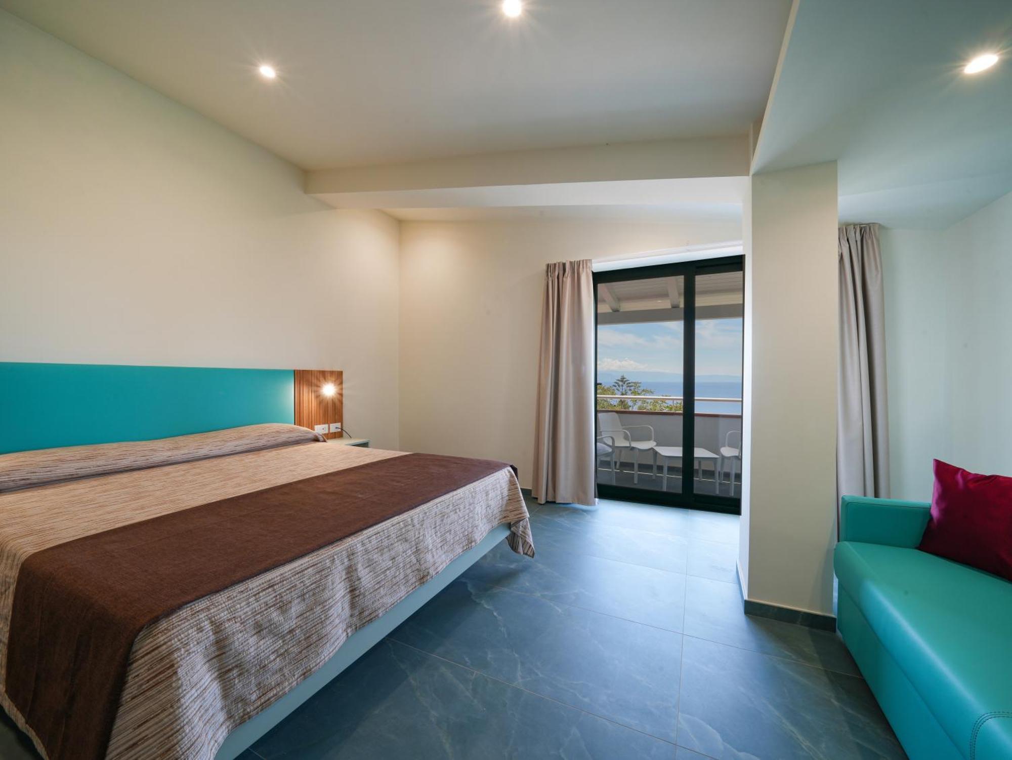 Hotel Marinella Capo Vaticano Esterno foto