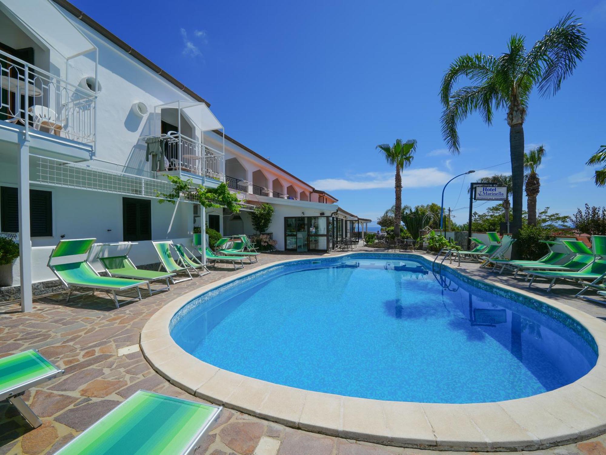 Hotel Marinella Capo Vaticano Esterno foto