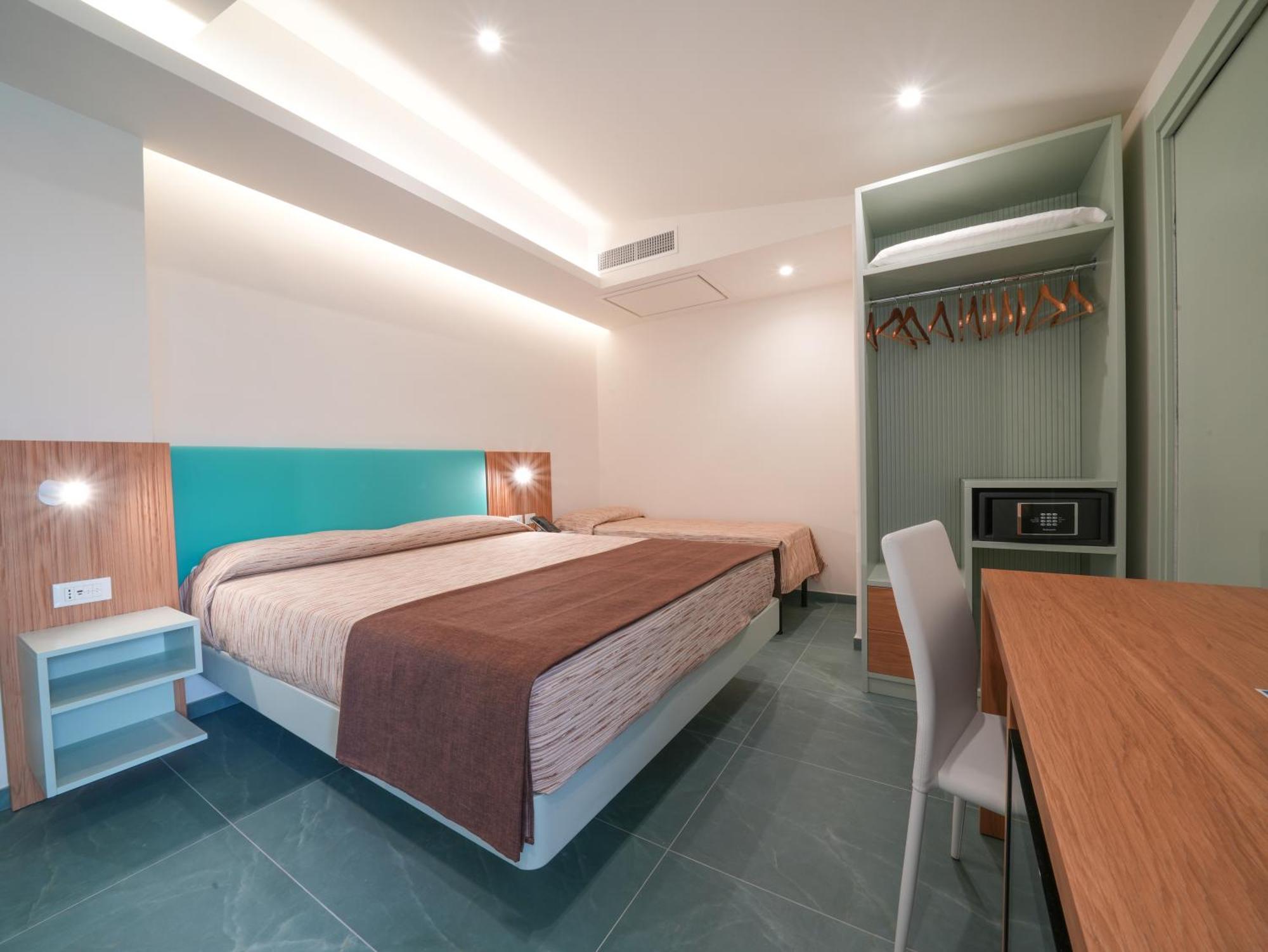 Hotel Marinella Capo Vaticano Esterno foto